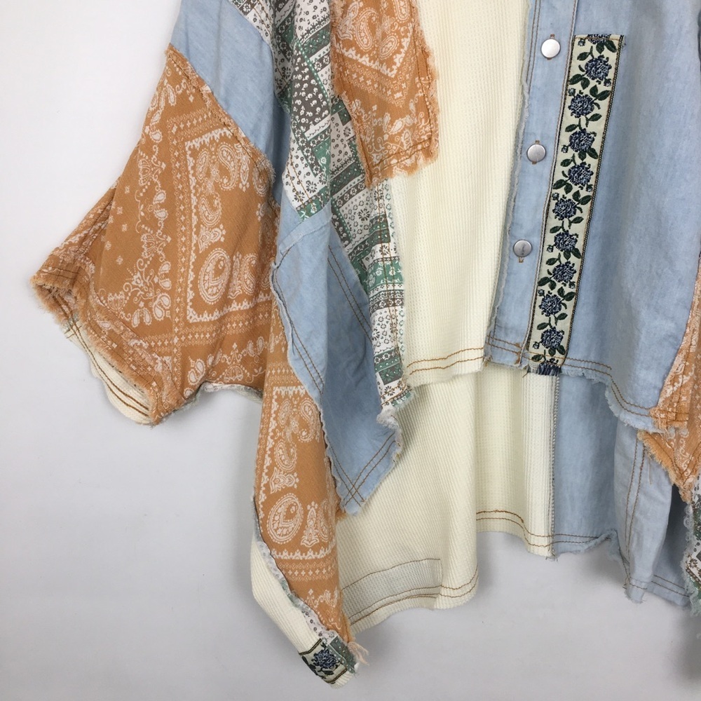 POL Light Denim Mixed Patchwork Boxy Oversized Boho Top Shacket Women’s Size M - Picture 8 of 16